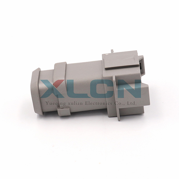 DT04-8P-E008