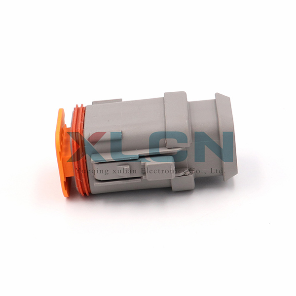 DT06-8S-E008