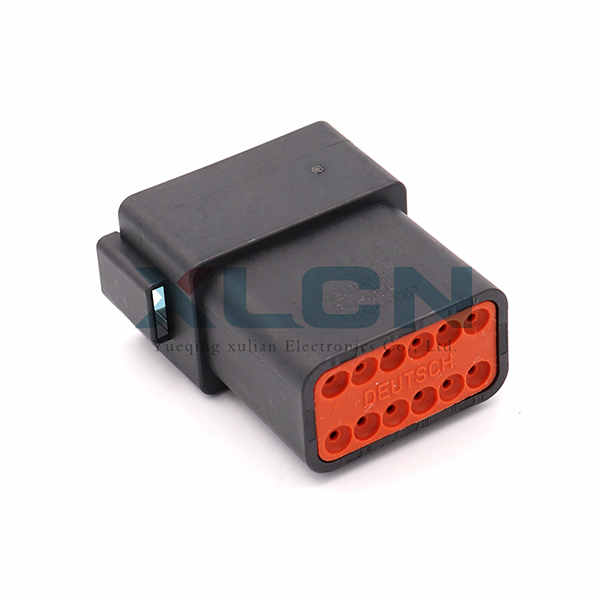 DT04-12PA-E004