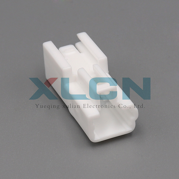 MG641035