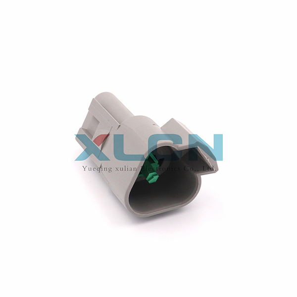 DT04-3P-C015