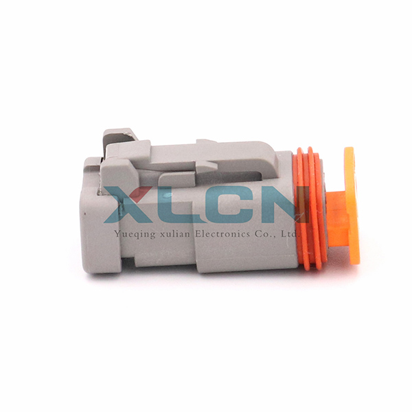 DT06-2S-E003