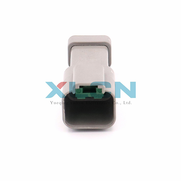 DT04-2P-E003