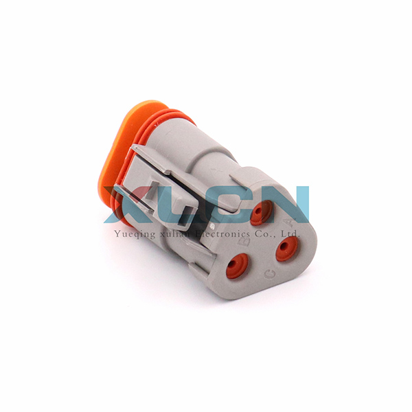 DT06-3S-E003