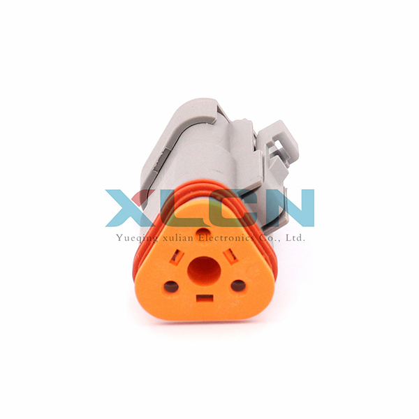 DT06-3S-E003