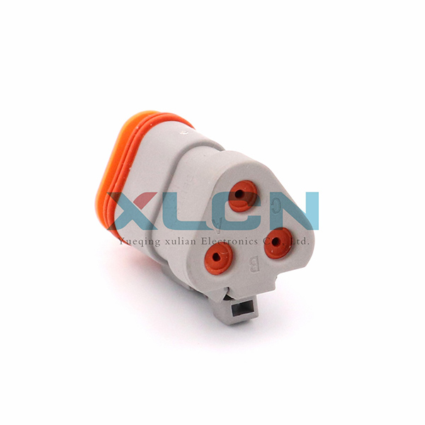 DT06-3S-E003