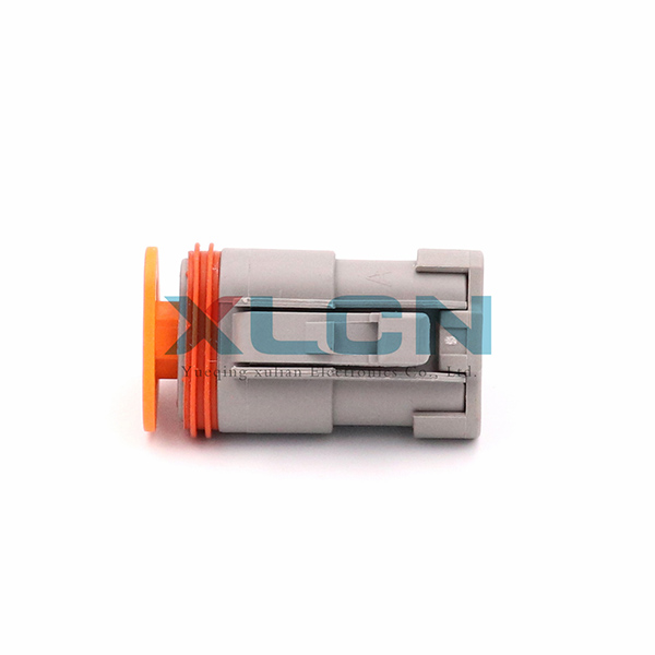 DT06-3S-E003