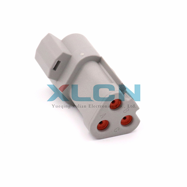 DT04-3P-E003