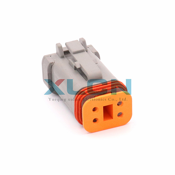 DT06-4S-E003