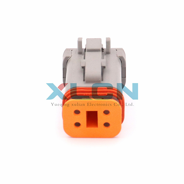 DT06-4S-E003