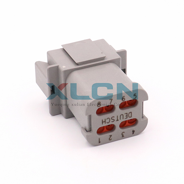 DT04-8P-E003