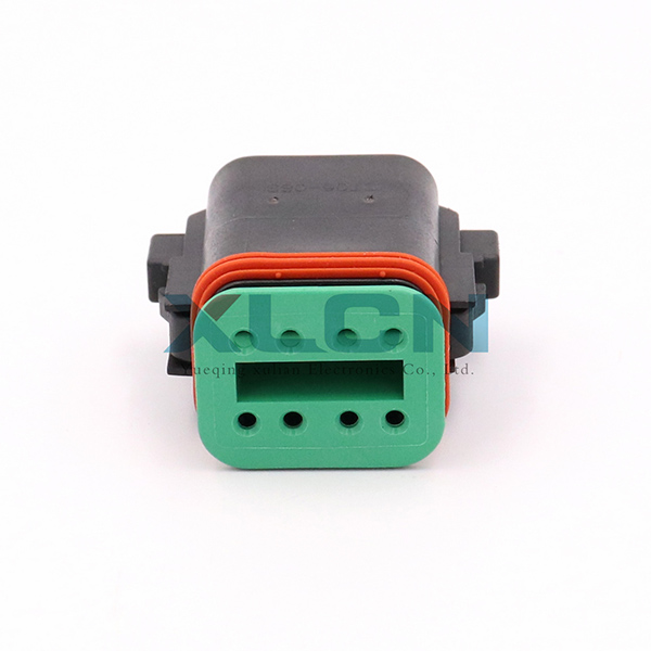 DT06-8S-E004