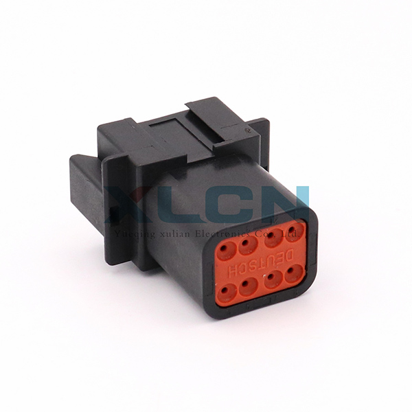 DT04-8P-E004