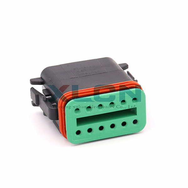 DT06-12S-E004