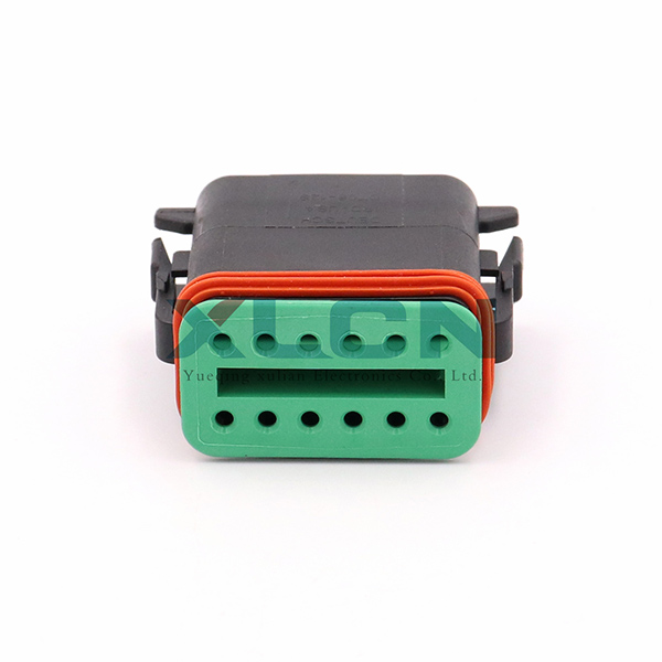 DT06-12S-E004