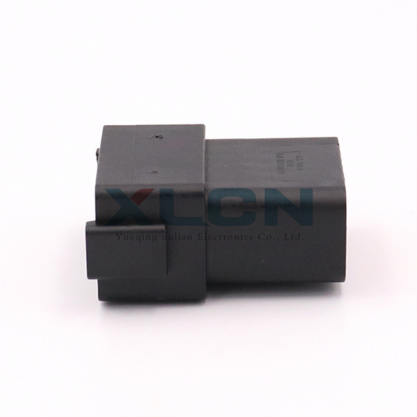 DT04-12P-E004