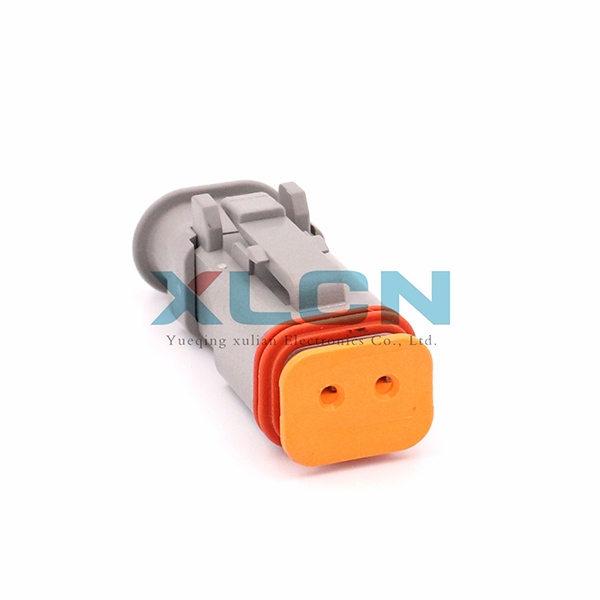 DT06-2S-E008
