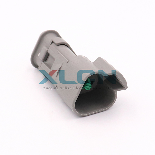 DT04-3P-E008