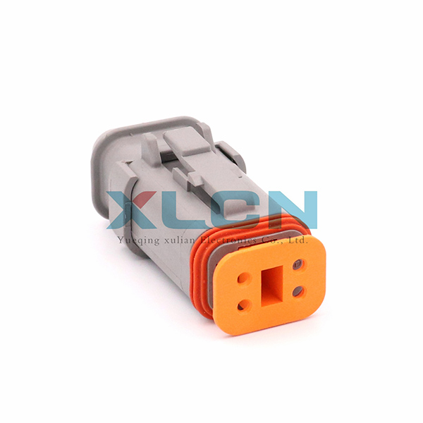 DT06-4S-E008 