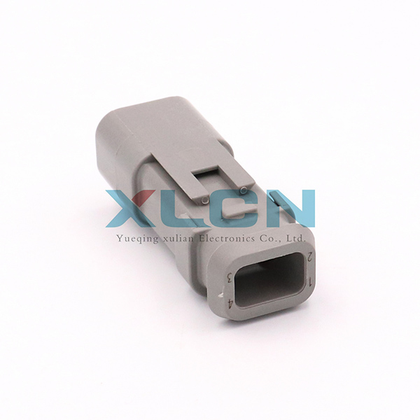 DT04-4P-E008