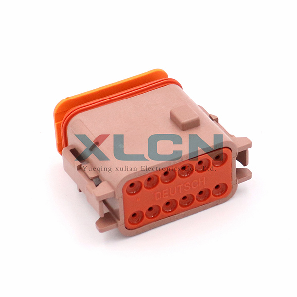 DT06-12SD-C017