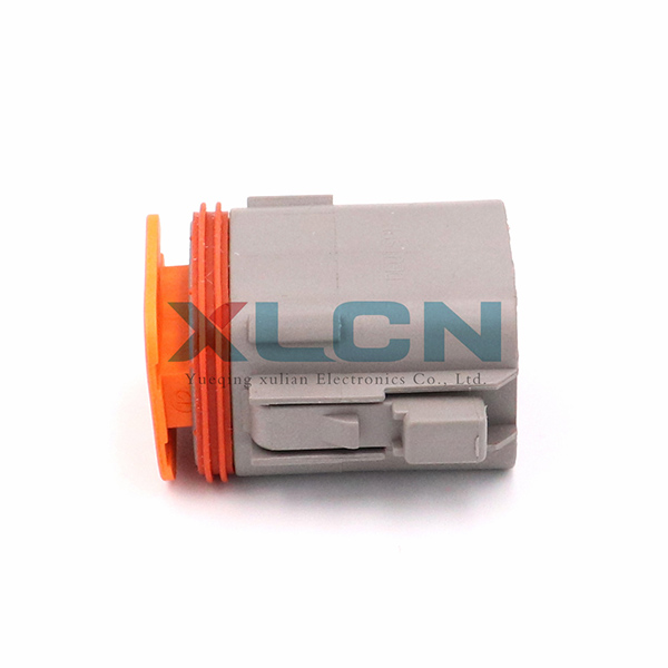 DT06-8S-C015