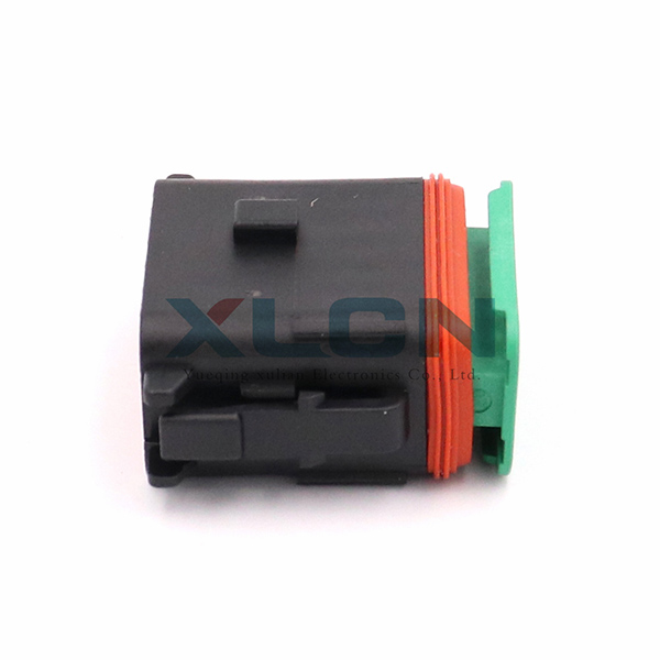 DT06-12SB-P012