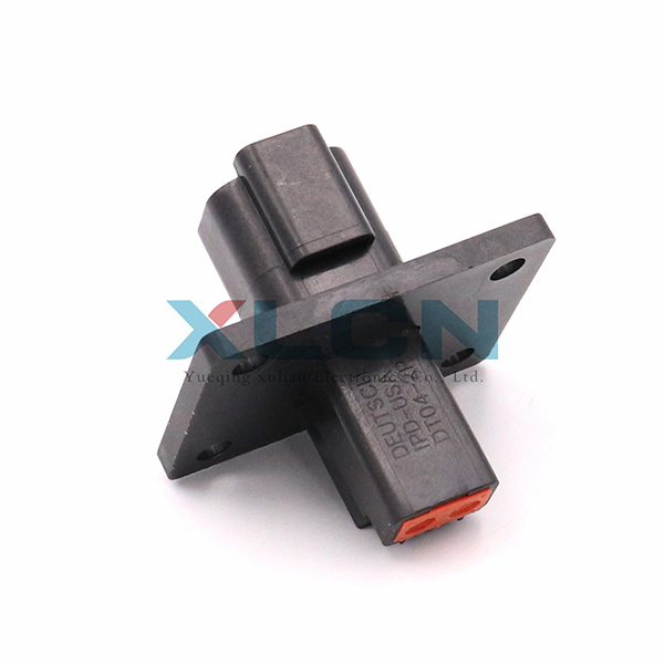 DT04-2PB-L012