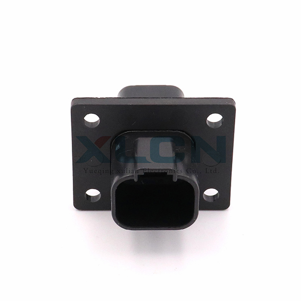 DT04-4PB-L012