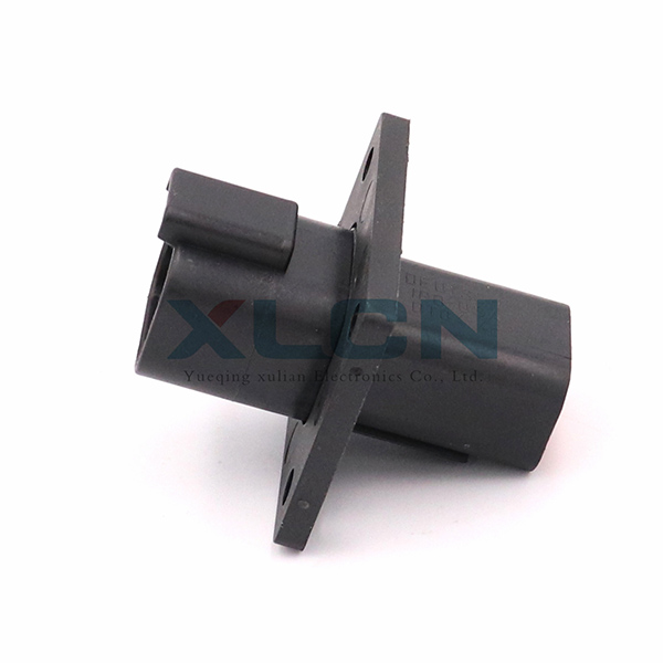 DT04-4PB-L012