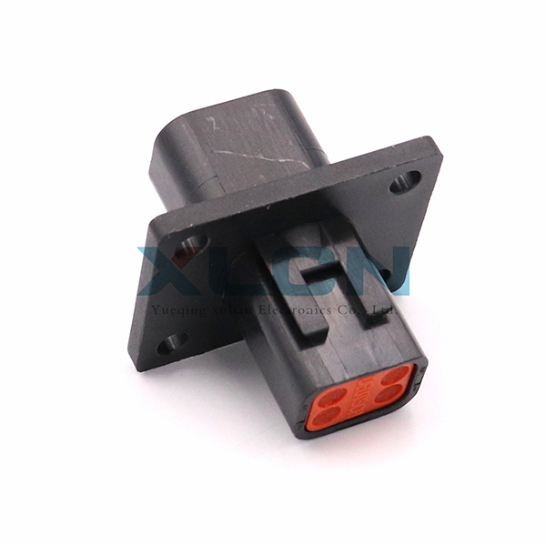 DT04-4PB-L012