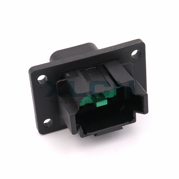 DT04-8PB-L012