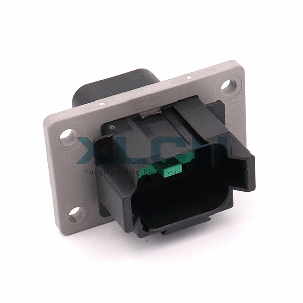 DT04-8PB-L012