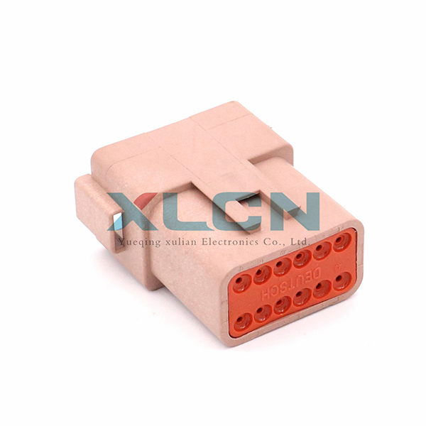 DT04-12PC