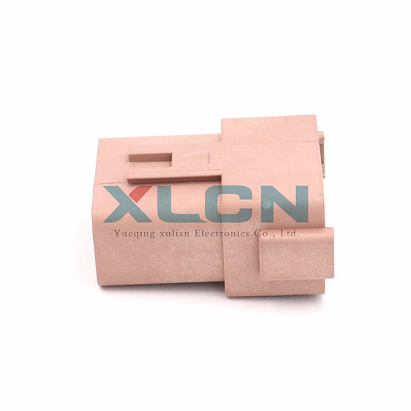 DT04-12PC