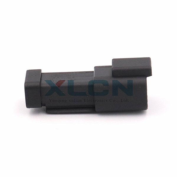 DT04-2P-E005