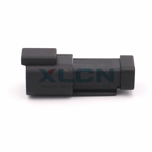 DT04-2P-E005