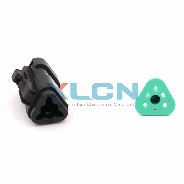 DT06-3S-E005